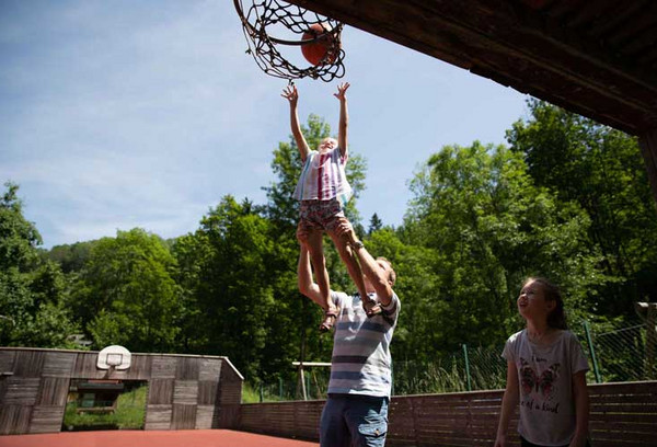 Basketball im Kinderhotel Bruckwirt